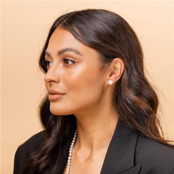 18K Gold Plated Sterling Silver Round Stud White Simulated Shell Pearl Earrings - Picture 2 of 6